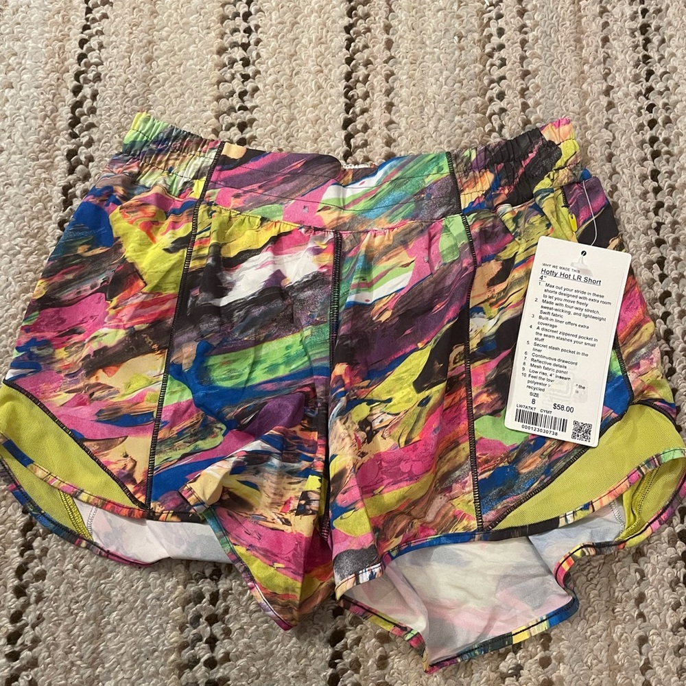 Lululemon hotty hot shorts